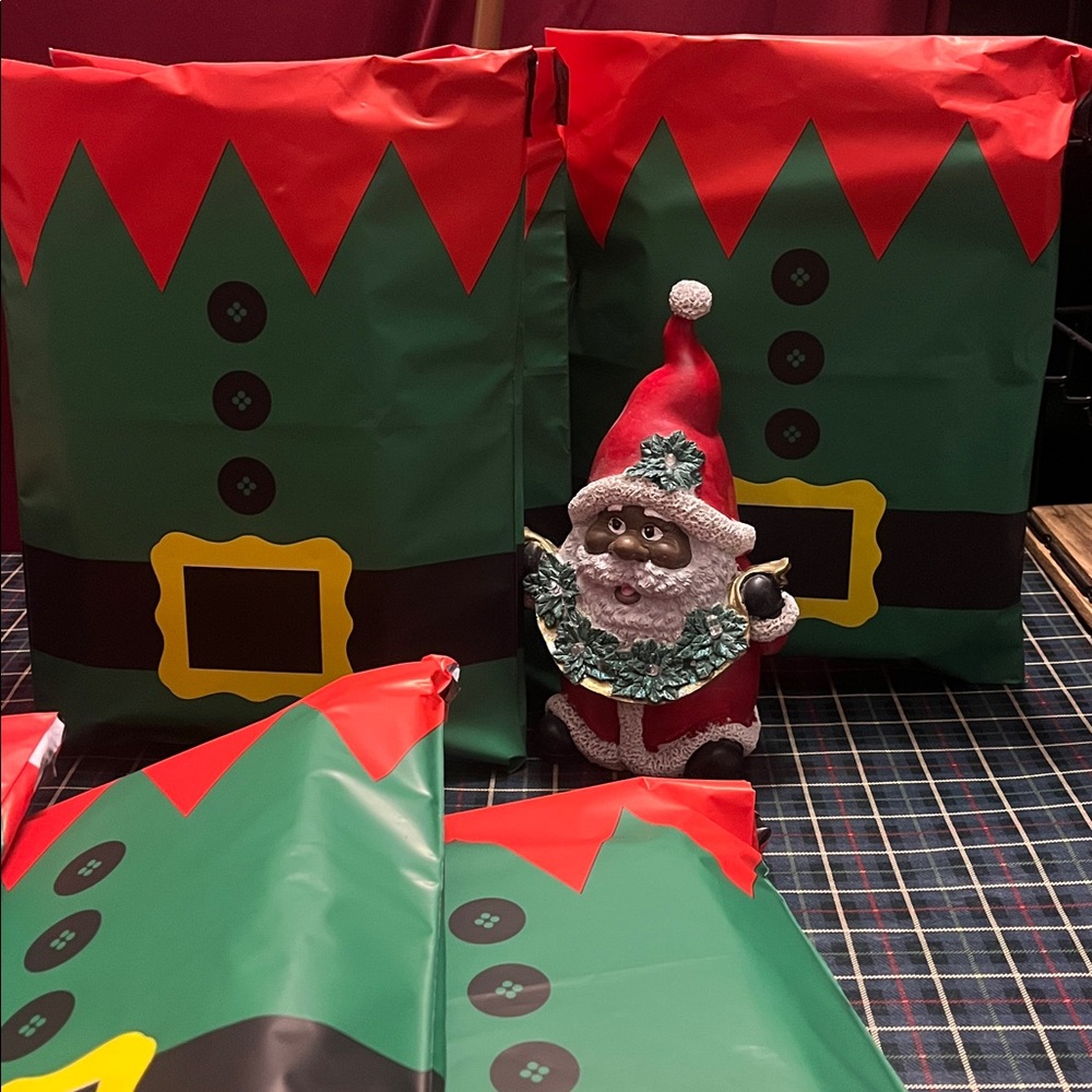10 Elf- Print Polymailer Bags For Shipping/Gift Wrap 10x13” - Picture 8 of 8